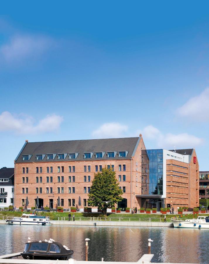 Hotel Hafenspeicher Leer Bagian luar foto