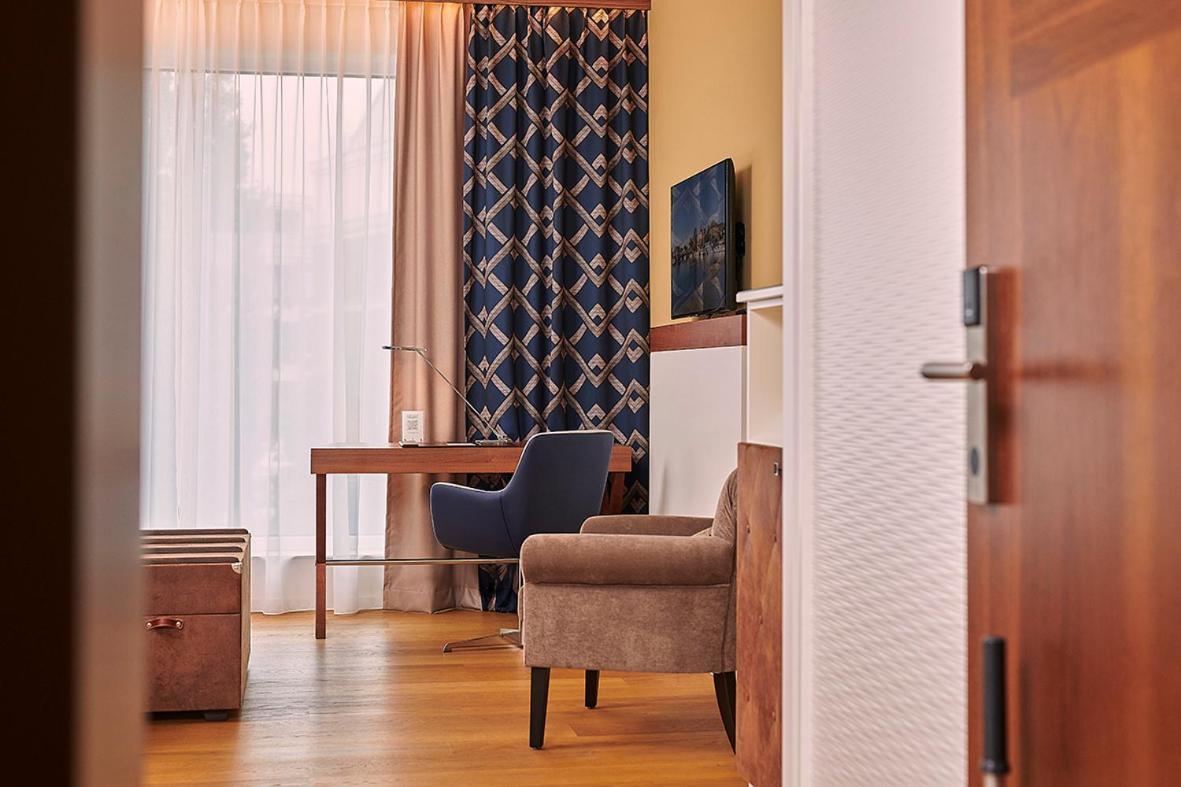 Hotel Hafenspeicher Leer Bagian luar foto